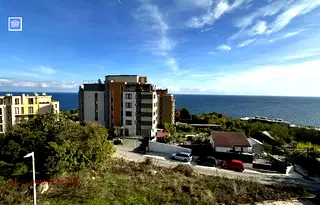 Двустаен апартамент с морска панорама в м-т Ален мак, Варна