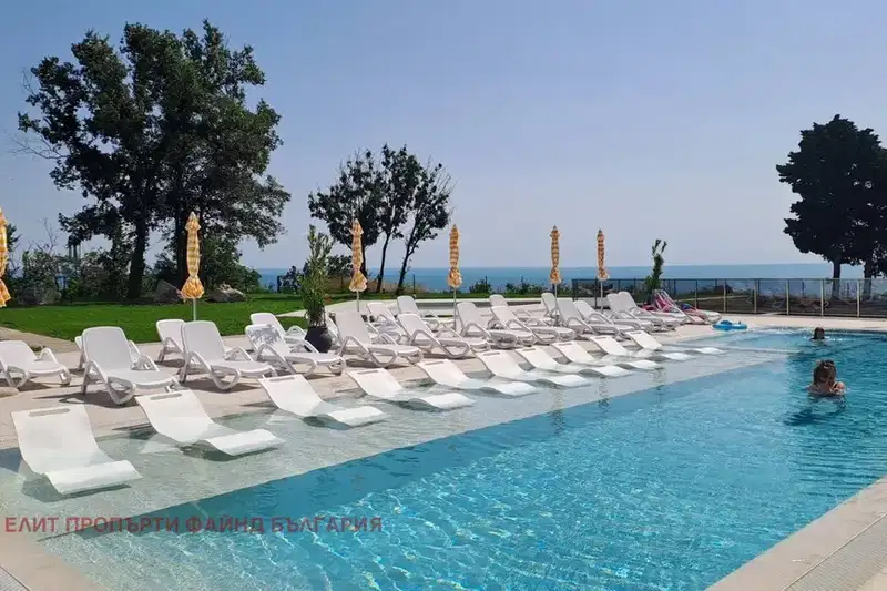 apartment in Varna, Alen Mak