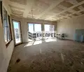 Снимка 2 — Тристаен апартамент в м-т Горна Трака с паркомясто