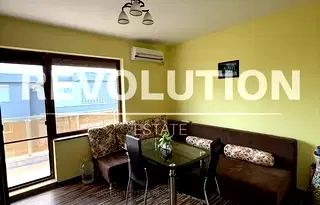 Двустаен апартамент в м-т Пчелина, Варна, на 4-ти етаж