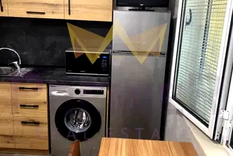 Едностаен апартамент на партер в Спортна зала, Варна с тераса