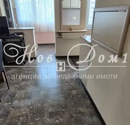 Снимка 2 — апартамент във Варна, Трошево