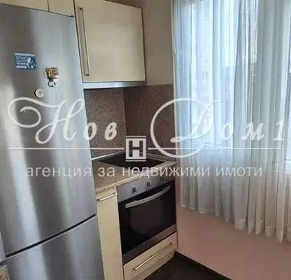 Снимка 3 — апартамент във Варна, Трошево