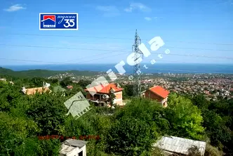Тристаен апартамент с две тераси във Виница, Варна