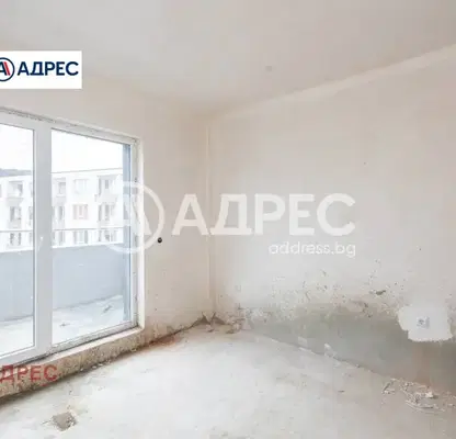 Снимка 2 — апартамент във Варна, Виница