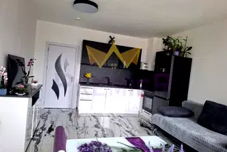 Двустаен апартамент с две тераси във Владислав Варненчик 1
