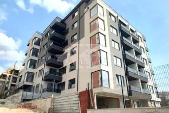 Двустаен апартамент в кв. Владиславово с тераса във Варна