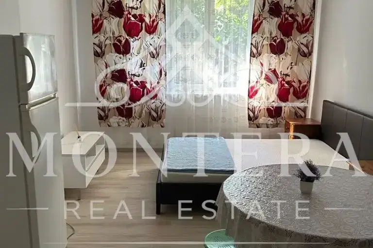 4-bedroom apartment in Varna, Zimno Kino Trakiya