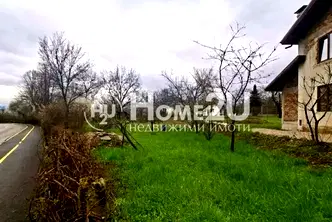 Парцел в София, Ботев