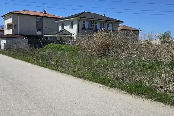 Парцел в Пловдив, Прослав