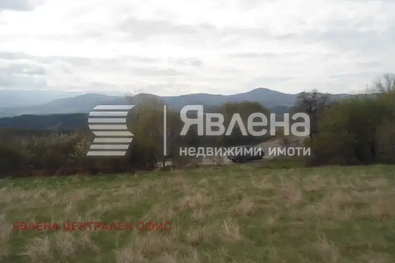 Парцел в с. Клисура