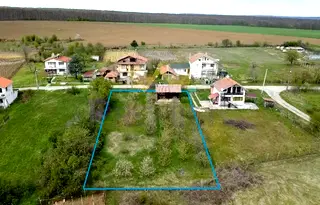 Парцел във Варна, с. Кривини