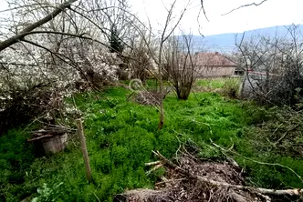 Парцел във Велико Търново, с. Леденик