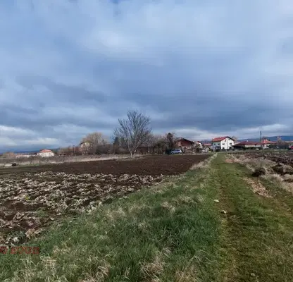 Photo 2 — Plot in Sofia, Petyrch