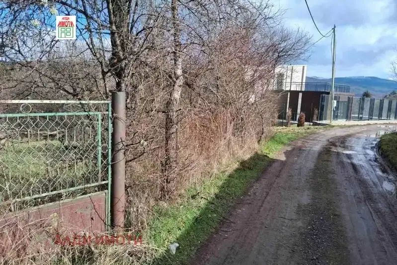 Парцел в София, с. Шума