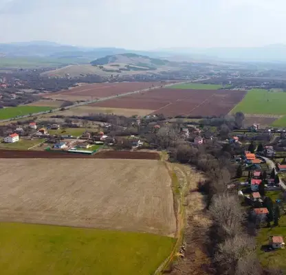 Photo 4 — Plot in Oblast Pernik, Stefanovo