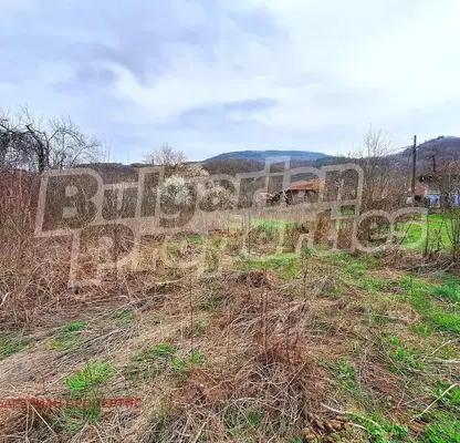 Photo 2 — Plot in Oblast Veliko Tyrnovo, с. Тодювци