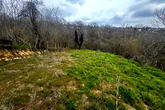 Парцел в с. Тополи