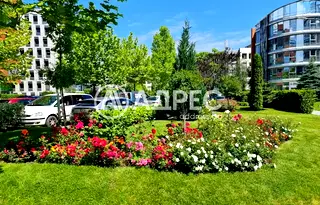 Парцел в София, Младост 4