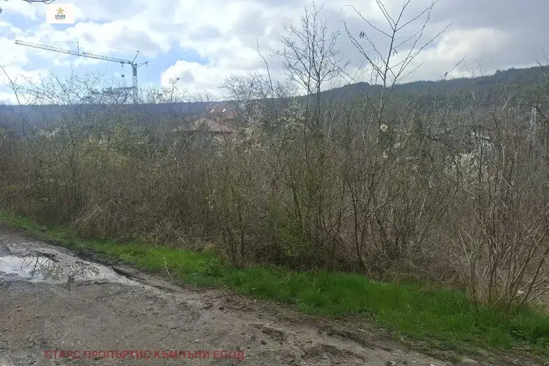 Парцел във Варна, м-т Горна Трака