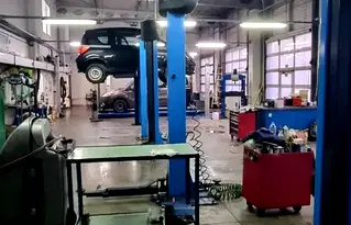 Бизнес имот в Раз, Промишлена зона - Изток