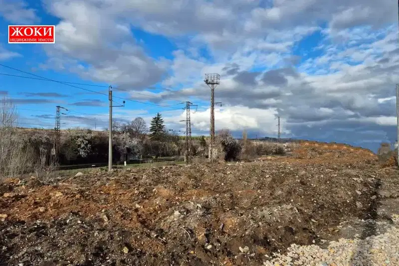 Industrial Building in Oblast Pernik, Batanovci