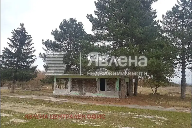 Industrial Building in Oblast Pleven, Nikopol