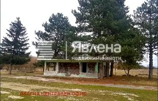 Промишлена сграда в Плевен, Никопол