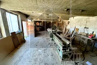 Промишлена сграда в Пловдив, с. Трилистник