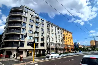Промишлена сграда в София, Център