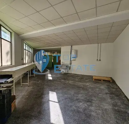Photo 2 — Industrial Building in Veliko Tyrnovo, Promishlena Zona - Zapad