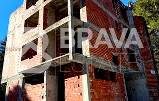 Хотел в Пазарджик, Пещера