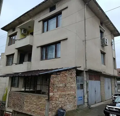 Photo 2 — Floor of House in Oblast Ruse, Byala