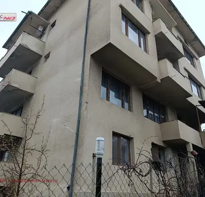 Photo 4 — Floor of House in Oblast Ruse, Byala