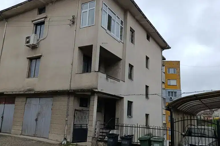 Floor of House in Oblast Ruse, Byala