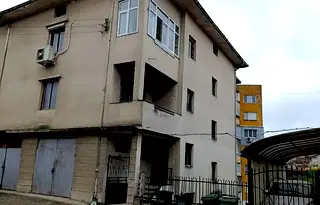 Етаж от къща в Русе, Бяла