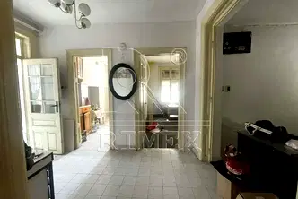 Етаж от къща в Пловдив, Център