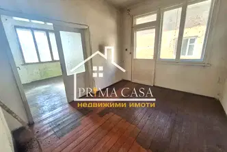 Етаж от къща в Пловдив, Каменица 1