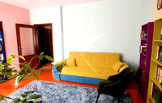Етаж от къща в Пловдив, Младежки Хълм