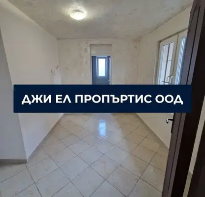 Снимка 4 — Етаж от къща в София, Левски