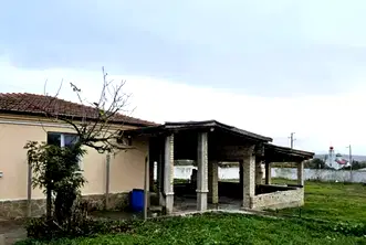 Къща в Бургас, Айтос