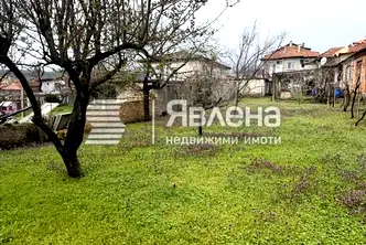 Къща във Варна, Аксаково