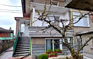 Къща в Стара Загора, Чирпан