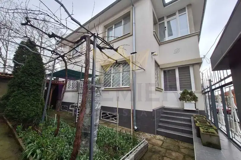 House in Oblast Burgas, Karnobat