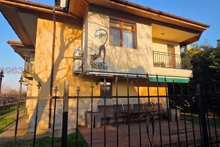 House in Oblast Dobrich, Kavarna