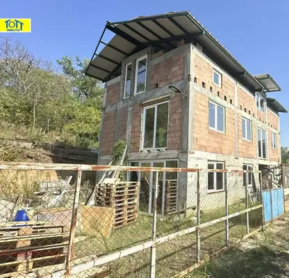 Снимка 4 — Къща в Русе, Здравец Изток