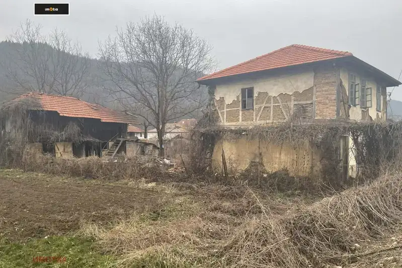 House in Oblast Lovech, Beli Osym