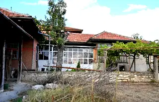 Къща във Велико Търново, с. Беляковец
