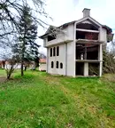 Къща в Перник, с. Бобораци