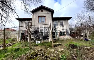 Къща във Варна, с. Ботево